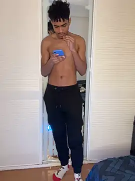 Ryan-hot online show from March 4, 2025, 2:49 am