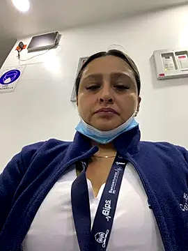 Keittly  online show from December 21, 2025, 2:03 am