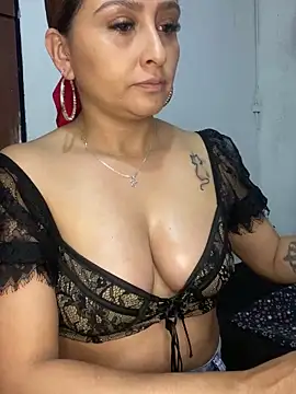 Keittly  online show from February 18, 2025, 9:43 am