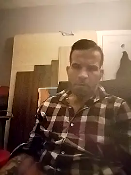 johnnyrockit online show from December 12, 2024, 1:39 pm