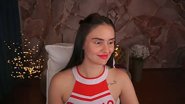 Snapshot of MilashaLovely chatting on March 19, 2025, 7:27 pm MilashaLovely online show from March 19, 2025, 7:27 pm