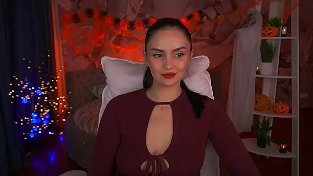 Snapshot of MilashaLovely chatting on October 29, 2025, 2:16 pm MilashaLovely online show from October 29, 2025, 2:16 pm