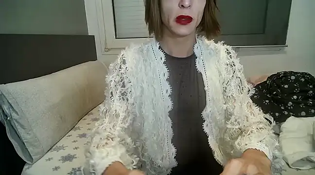 Snapshot of UnaDiosa chatting on March 5, 2025, 10:00 am UnaDiosa online show from March 5, 2025, 10:00 am