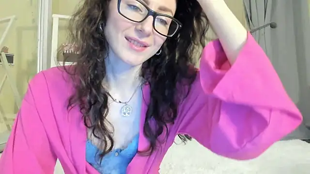 Baby Jewel online show from March 11, 2025, 11:23 am