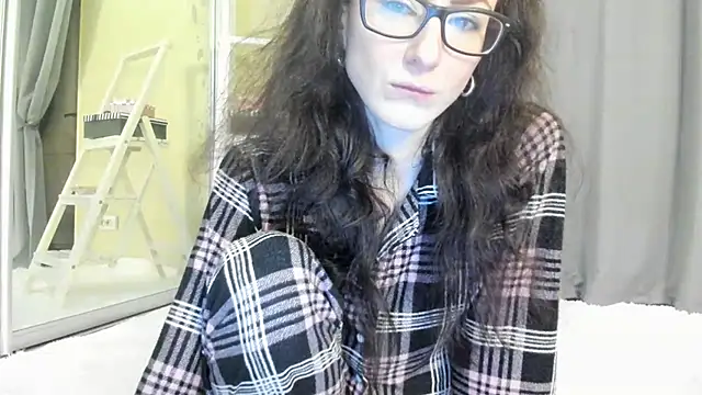 Baby Jewel online show from September 13, 2025, 10:15 am