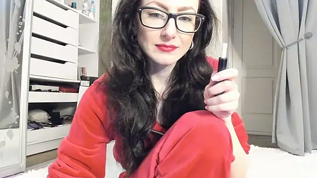 Baby Jewel online show from November 13, 2025, 11:14 am