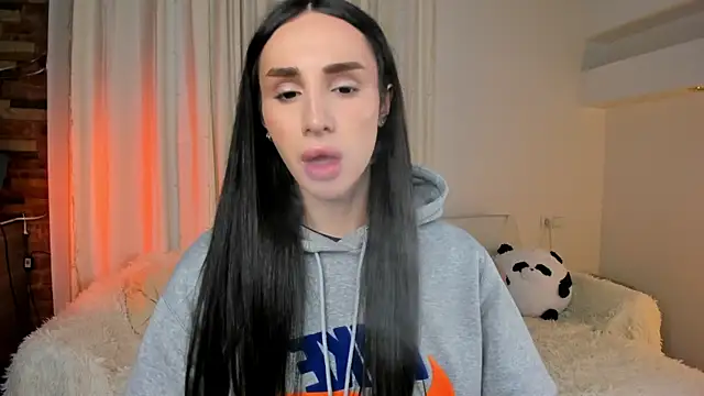 Kim Oberlin  online show from January 7, 2026, 11:15 am