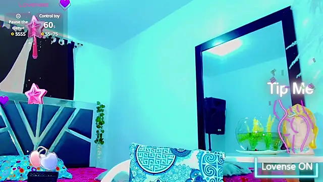 Snapshot of nauthyvalentina chatting on February 7, 2025, 8:42 pm nauthyvalentina online show from February 7, 2025, 8:42 pm