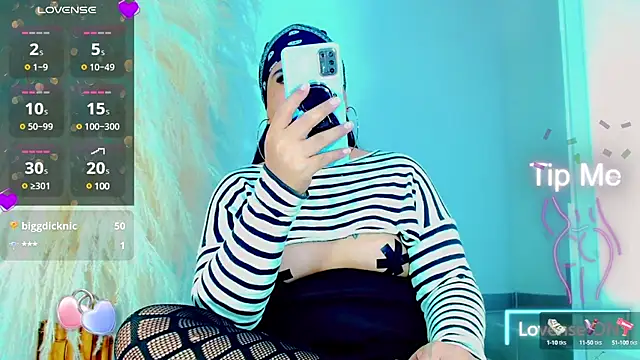 Snapshot of nauthyvalentina chatting on February 12, 2025, 7:56 pm nauthyvalentina online show from February 12, 2025, 7:56 pm