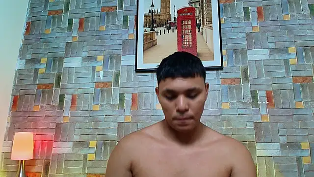 couple lovelyds online show from September 9, 2025, 8:40 pm