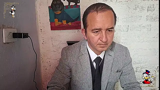 yazforeSolo online show from October 6, 2025, 2:18 pm