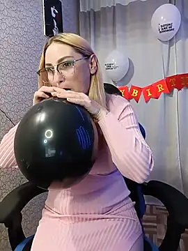 JaneLaJewel online show from July 8, 2026, 7:25 pm