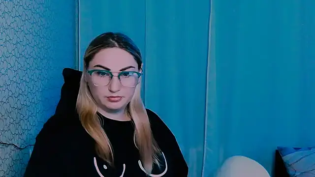 JaneLaJewel online show from December 5, 2025, 6:06 pm