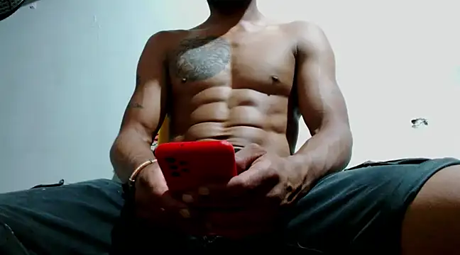 fernandez latinblackk online show from February 28, 2025, 12:10 am