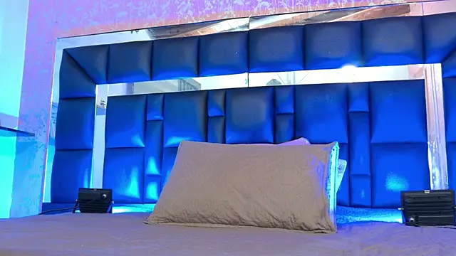 Snapshot of Sofia_martiin chatting on September 12, 2025, 3:06 am Sofia martiin online show from September 12, 2025, 3:06 am