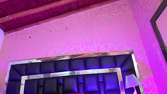 Snapshot of Sofia_martiin chatting on November 12, 2025, 3:10 am Sofia martiin online show from November 12, 2025, 3:10 am