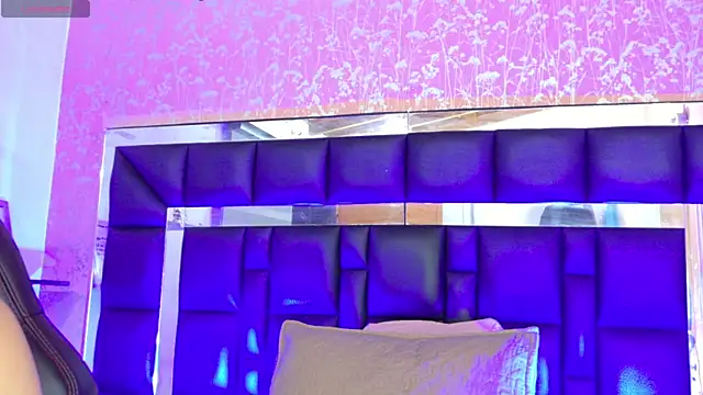 Snapshot of Sofia_martiin chatting on September 13, 2025, 3:06 am Sofia martiin online show from September 13, 2025, 3:06 am