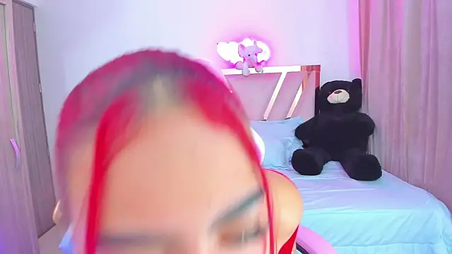 Snapshot of Sofia_martiin chatting on February 24, 2025, 3:09 pm Sofia martiin online show from February 24, 2025, 3:09 pm