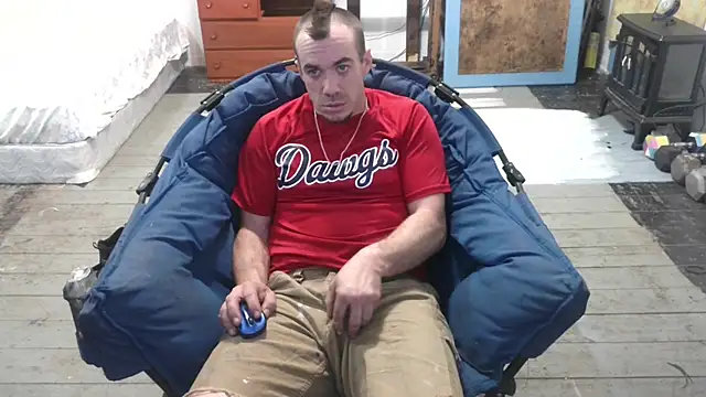 ScubaStevex online show from March 16, 2025, 3:25 am