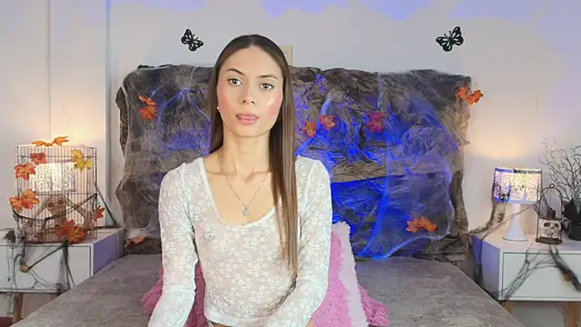 NicolMiller4 online show from October 22, 2025, 2:11 am