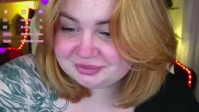 ZaraReignn online show from March 3, 2025, 3:27 am