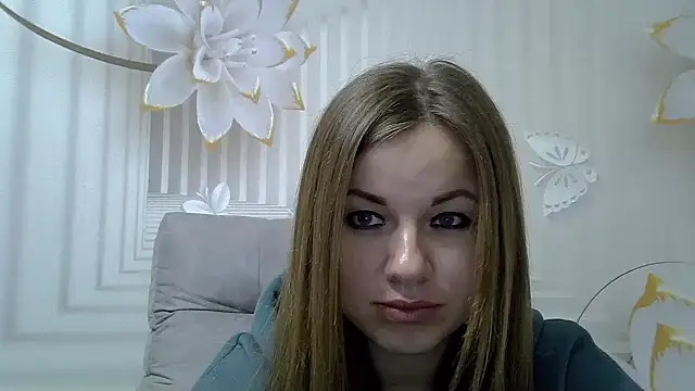 TinaFun4u online show from February 13, 2025, 8:55 pm