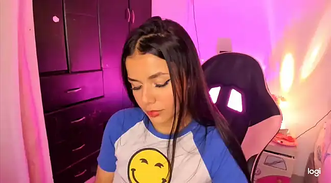 Kaoriyoshii online show from December 30, 2024, 9:27 am