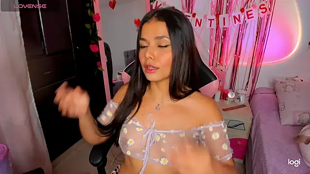 Kaoriyoshii online show from February 8, 2025, 5:08 am