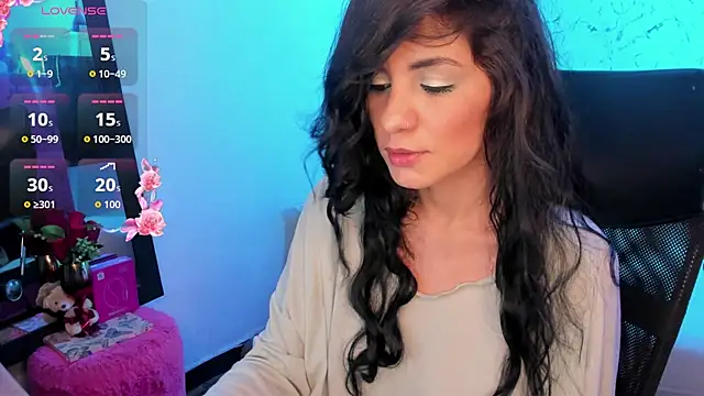 Snapshot of elissa_iris chatting on July 3, 2026, 2:29 am elissa iris online show from July 3, 2026, 2:29 am