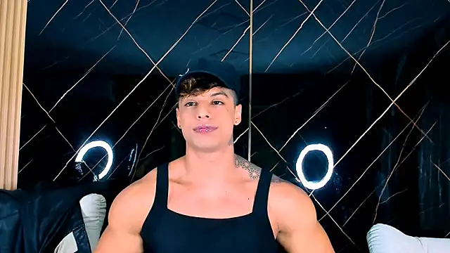 Owen Muzcle online show from October 17, 2025, 2:15 am