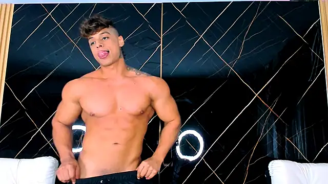 Owen Muzcle online show from September 20, 2025, 1:32 am