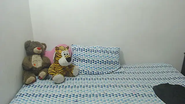 Pocahontas Princess  online show from March 11, 2025, 1:12 pm