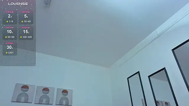 selena castillo online show from October 30, 2025, 12:25 pm