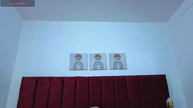 selena castillo online show from September 15, 2025, 8:20 pm