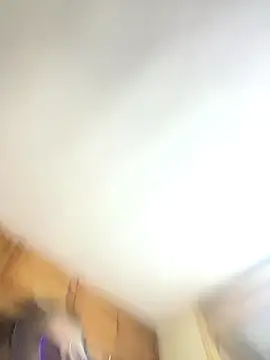 alissonfernandez  online show from September 12, 2025, 11:04 pm