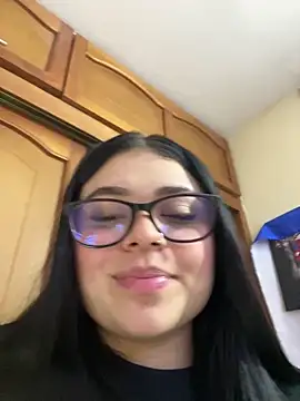 alissonfernandez  online show from December 20, 2025, 5:49 pm