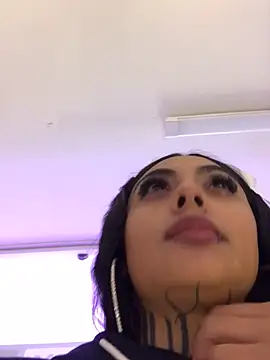 Lovely celeste online show from October 17, 2025, 4:27 am