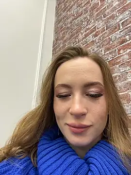  AngelMoon  online show from November 17, 2025, 3:54 am