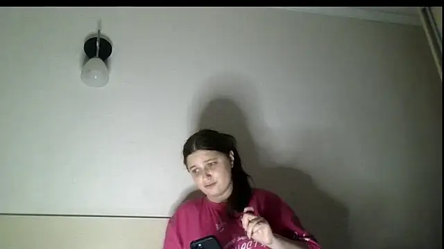 kila lo online show from November 24, 2025, 8:20 pm