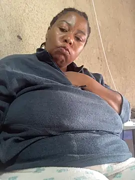 bustyboobs6 online show from November 18, 2025, 7:55 am