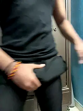 Snapshot of raghavs chatting on September 15, 2025, 9:21 am raghavs online show from September 15, 2025, 9:21 am