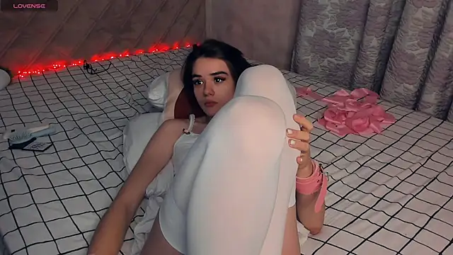 Snapshot of BlissDodd chatting on March 8, 2025, 12:33 am BlissDodd online show from March 8, 2025, 12:33 am