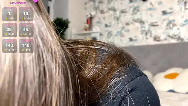 Snapshot of BlissDodd chatting on September 27, 2025, 6:03 pm BlissDodd online show from September 27, 2025, 6:03 pm