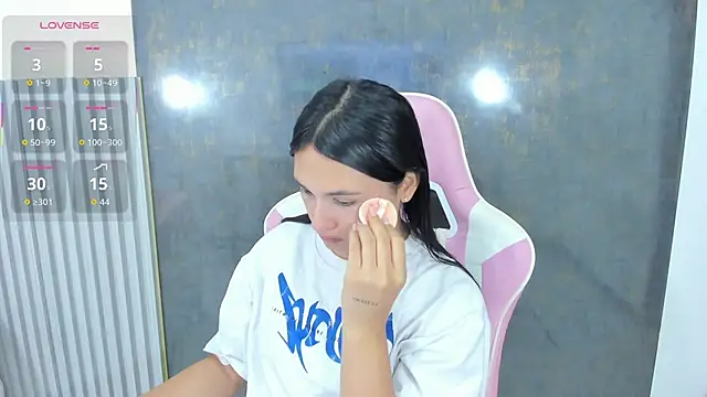 lana boomer online show from December 21, 2025, 7:15 pm