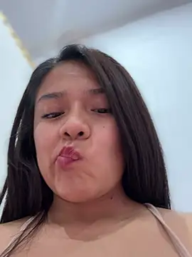 kiyomi-amour online show from January 4, 2025, 8:39 am