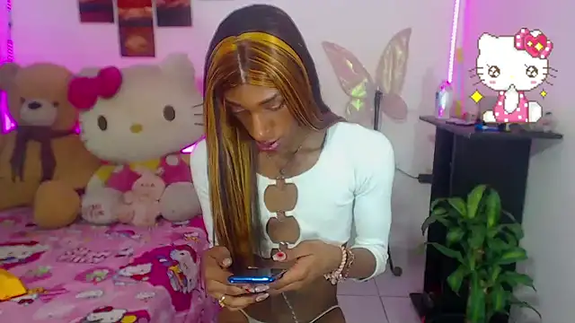 lucianadolll online show from March 6, 2026, 3:40 pm