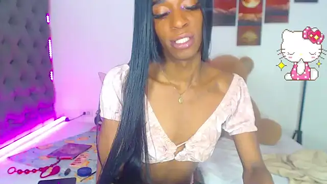 lucianadolll online show from December 19, 2025, 1:42 am