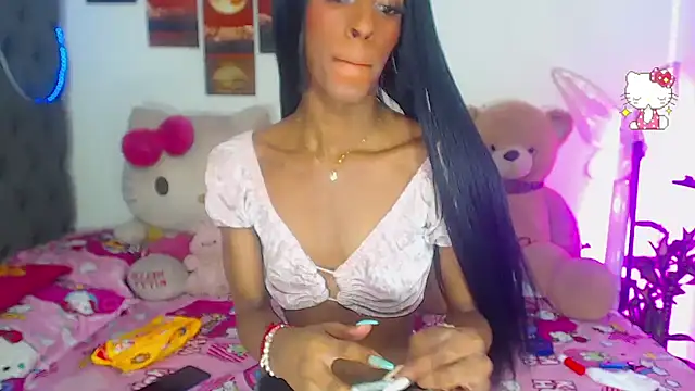 Snapshot of lucianadolll chatting on February 6, 2026, 3:57 am lucianadolll online show from February 6, 2026, 3:57 am