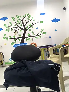 Joanva30 online show from February 26, 2025, 8:50 am