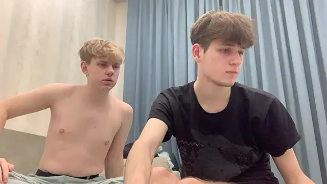 cutie guys online show from December 10, 2024, 10:05 pm